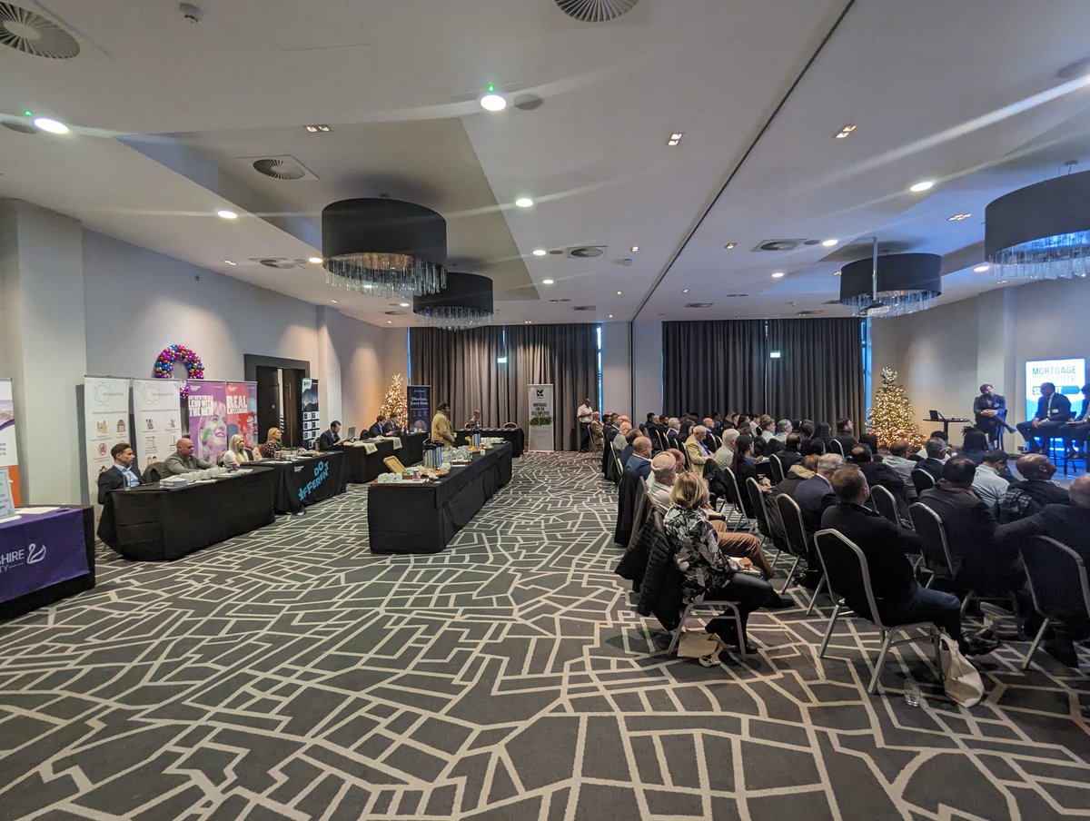 EventsFinancial's tweet image. And... that's a wrap! A huge thank you to all our exhibitors, speakers &amp;amp; delegates at today's Mortgage Outlook Summit - we've really enjoyed the event and hope you got plenty out of it too. #MOS24