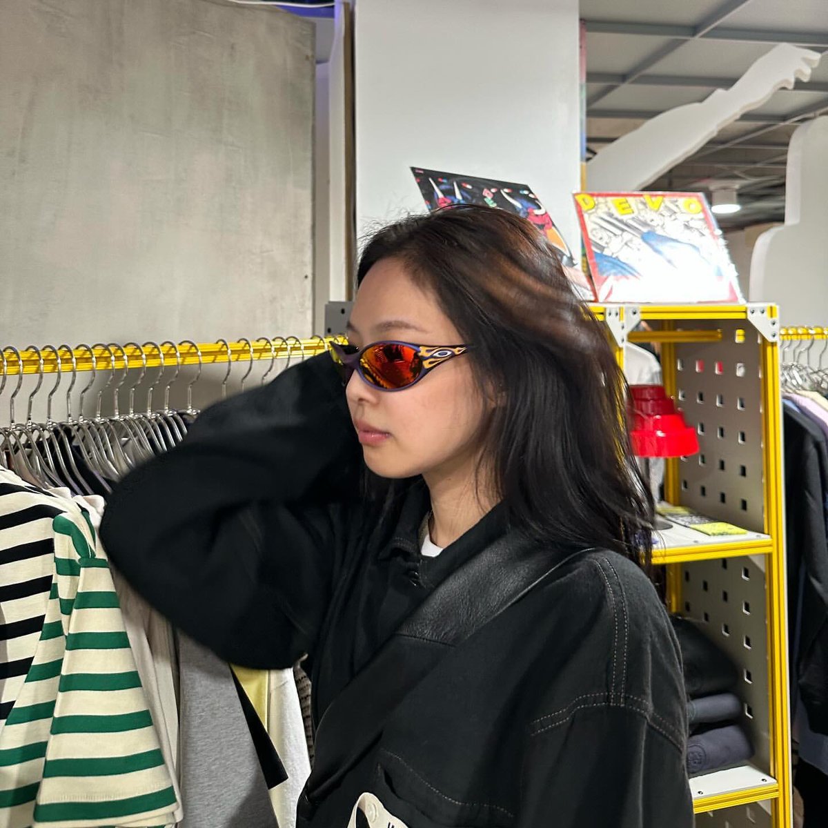 tjruby_'s tweet photo. เจนนี่ girlfriend material ไวบ์ดีมาก https://t.co/7mWQmoYvkF