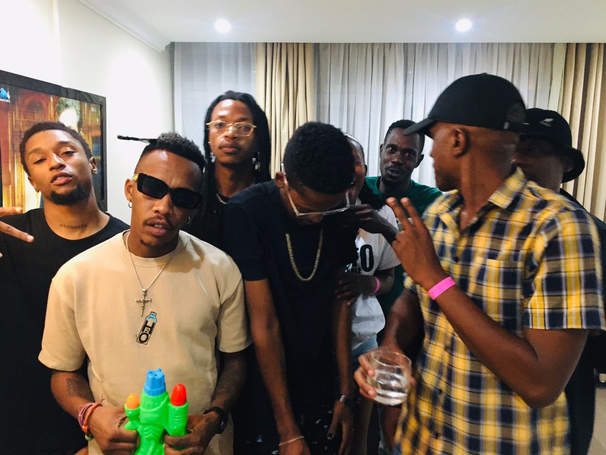 TheRealApolloD's tweet photo. Season of the Comeback Kingz cc @Ozifteddy @DenzelSeduke https://t.co/GHT0gykLX3