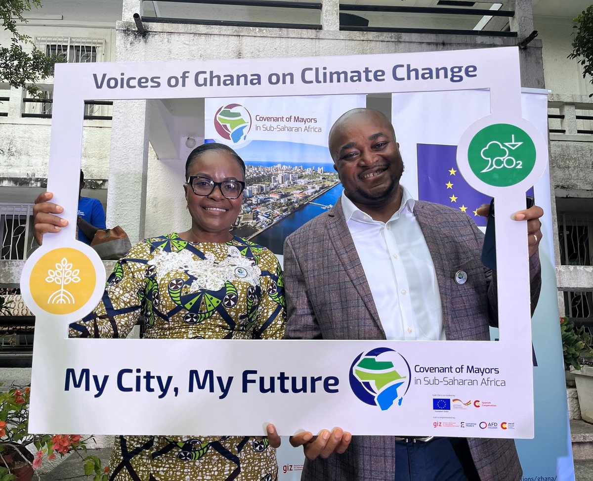 CoMOSSAfrica's tweet photo. 🌍🤝On the road to #COP28, #Ghana leads in #climateaction!
During #EUClimateDiplomacyWeek, a #CoMSSA panel with leaders from Accra, Tema, Sekondi-Takoradi, Awutu Senya East and the EU ambassador united to discuss urban climate challenges.
Find out more https://t.co/k44LJNUxXX https://t.co/lJervn4BhE