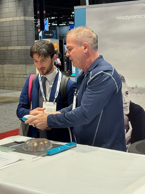 NeoDynamicsAB's tweet photo. Our US Team is present at the Radiological Society of North America's (#RSNA2023 ) 109th Scientific Assembly and Annual Meeting in Chicago to show off our #NeoNavia biopsy system! https://t.co/3Cp9fRsuAX