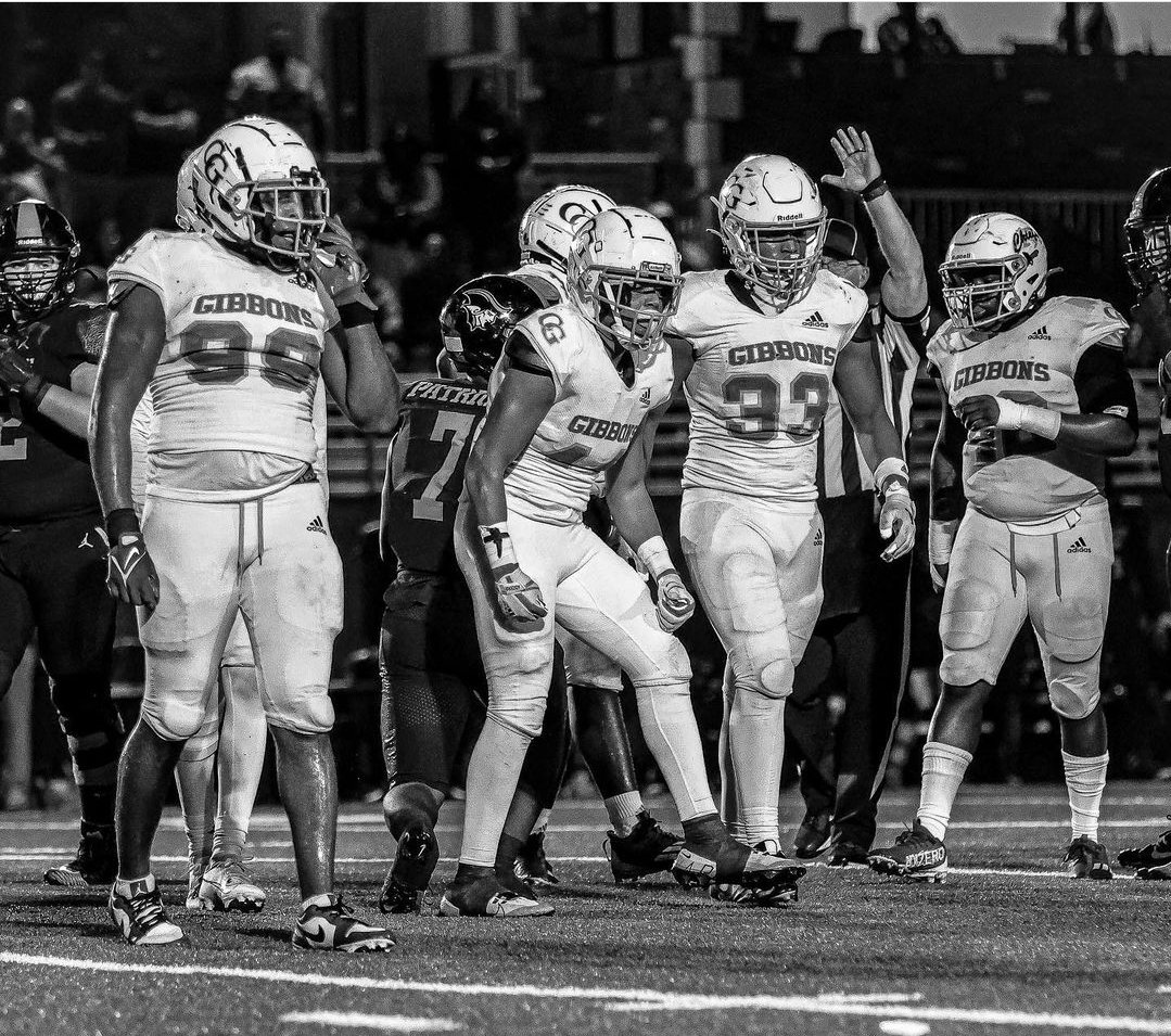 🔴⚪️ Band Of Brothers!! #ChiefsNation 🔴⚪️ <a href="/FootballGibbons/">Cardinal Gibbons Football</a>