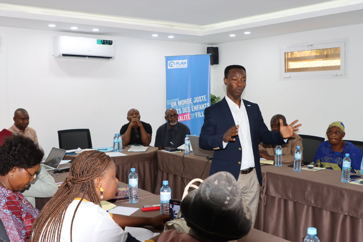 Le Directeur Pays de <a href="/planguinee/">Plan International Guinée</a> a rencontré les Conseils Consultatif des Programmes de <a href="/planguinee/">Plan International Guinée</a> . Il etait question de redynamiser la structure et prendre en compte les préoccupations sociaux culturelles et un suivi et control optimal des interventions sur le terrain.