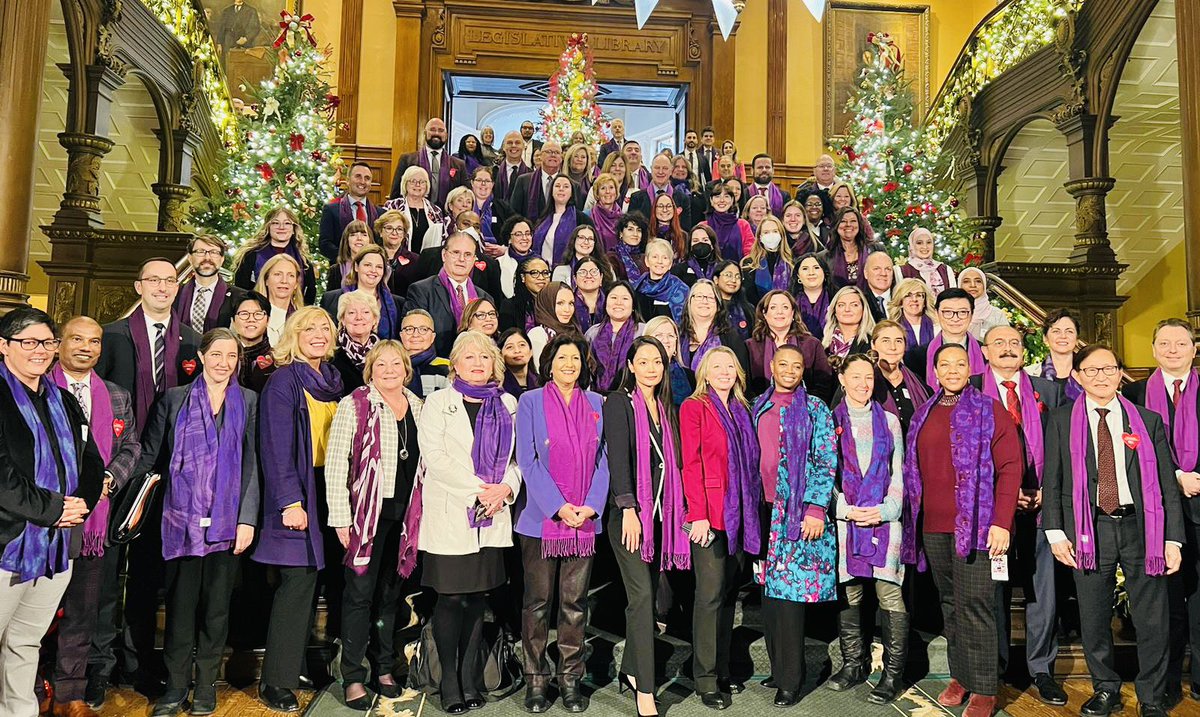 RudyCuzzetto's tweet photo. Great to see @JanniesL and her team from @ArmaghHouse at Queen's Park today, as members from all parties joined together to support the annual Wrapped in Courage Campaign to #EndGBV, and to support #GBV survivors. #MississaugaLakeshore #WomanAbusePreventionMonth https://t.co/8pS1H4C4lN