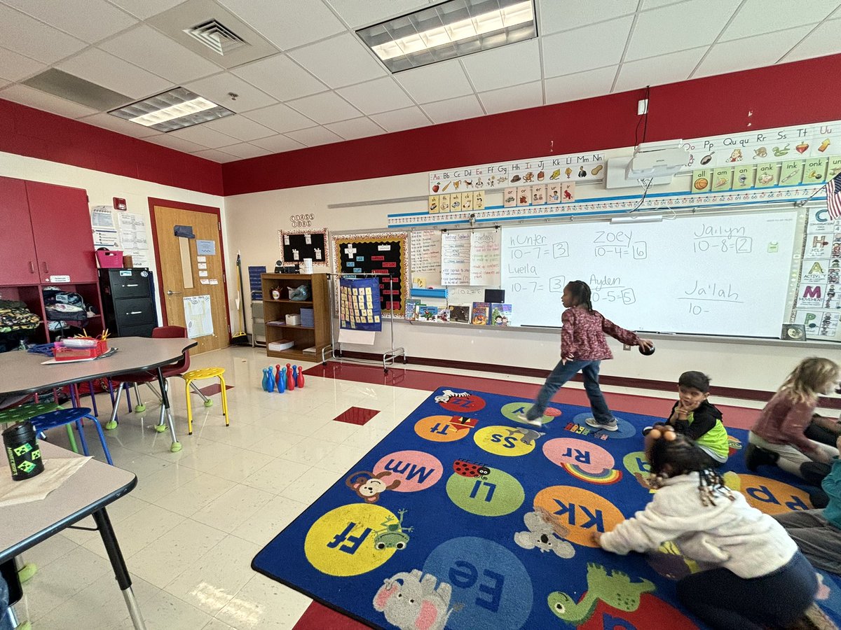 LoganMarion13's tweet photo. Bowling fun in 1st grade! Working on our subtraction skills. 😎 @JentheAP  @Bethany_Elem @JoshuaEanes1 https://t.co/9EhXH5sM2X