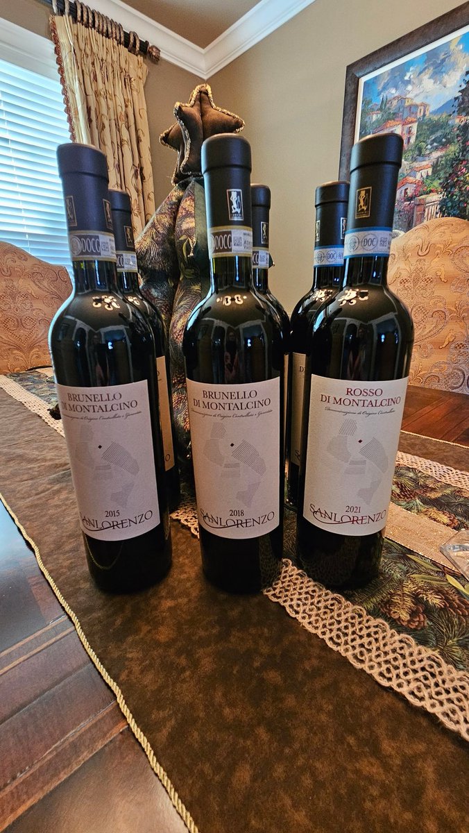 #winedelivery #wineshipment #Italy 🇮🇹 #sanlorenzo #rosso #brunello