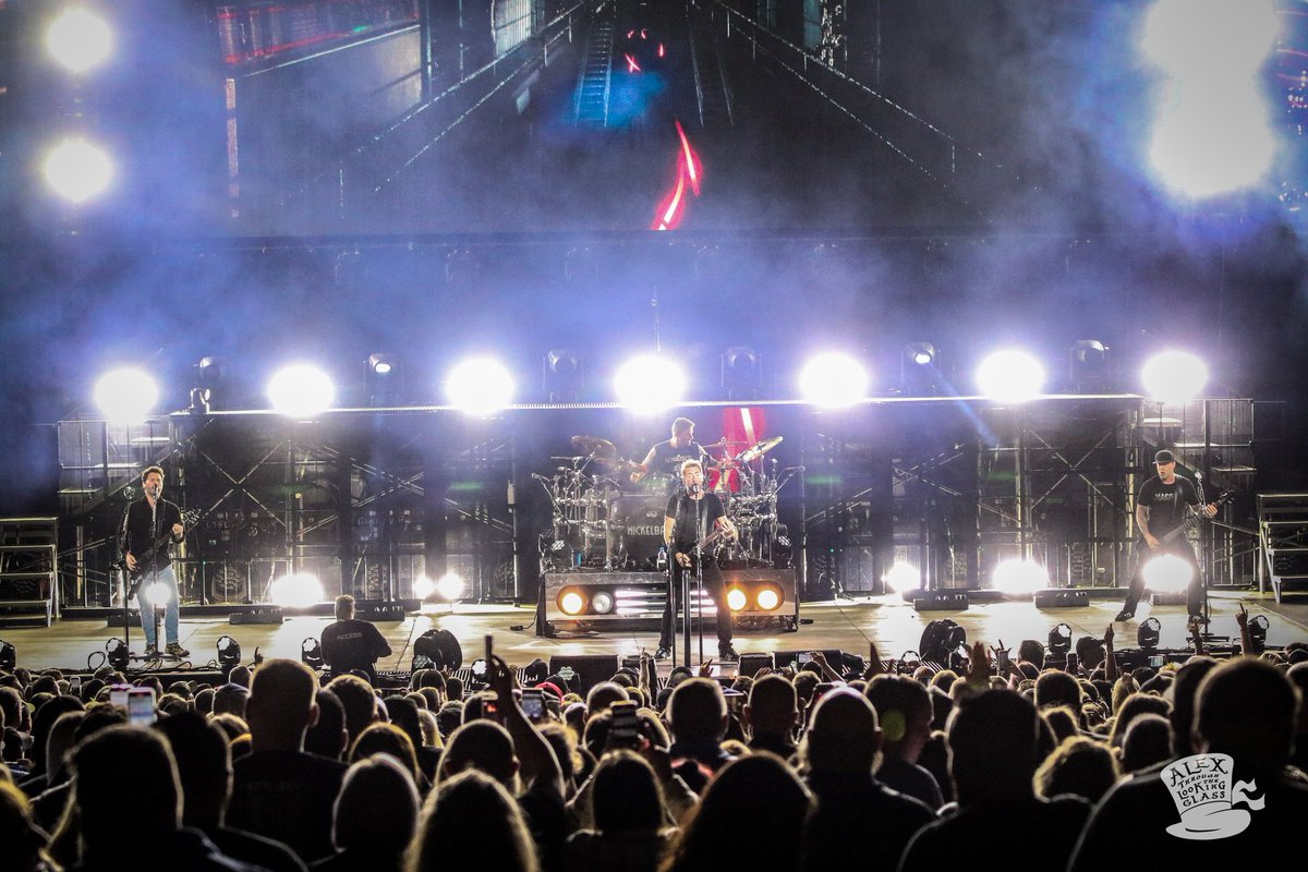AlexandraGeshe1's tweet photo. Did my @SpotifyUSA #SpotifyWrapped and not surprised that @Nickelback was my top artist this year 😅. 

Photo was shot by me at @CreditUnion1Amp

#nickelback #SpotifyWrapped2023 #femalephotographer https://t.co/idxD7L42oN