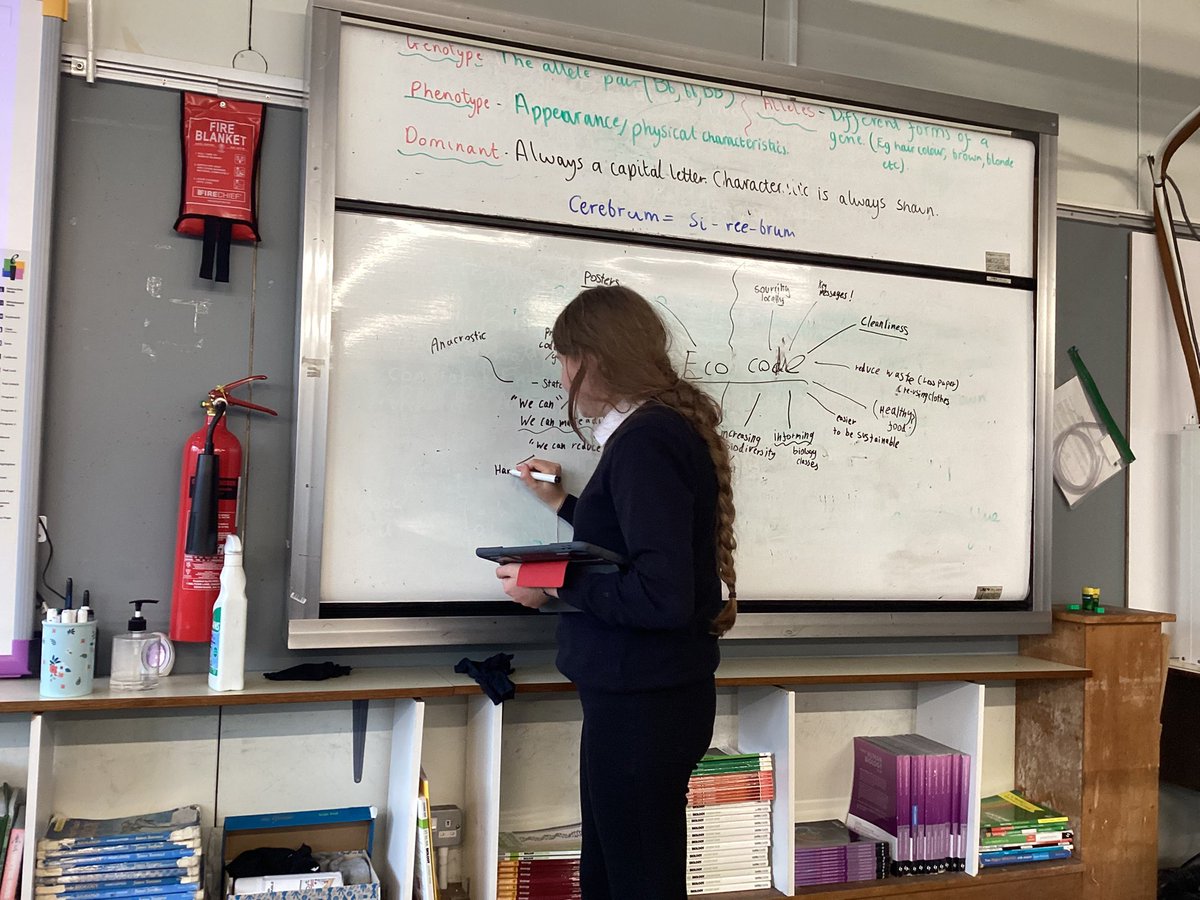 Miss Woodhead tweet media