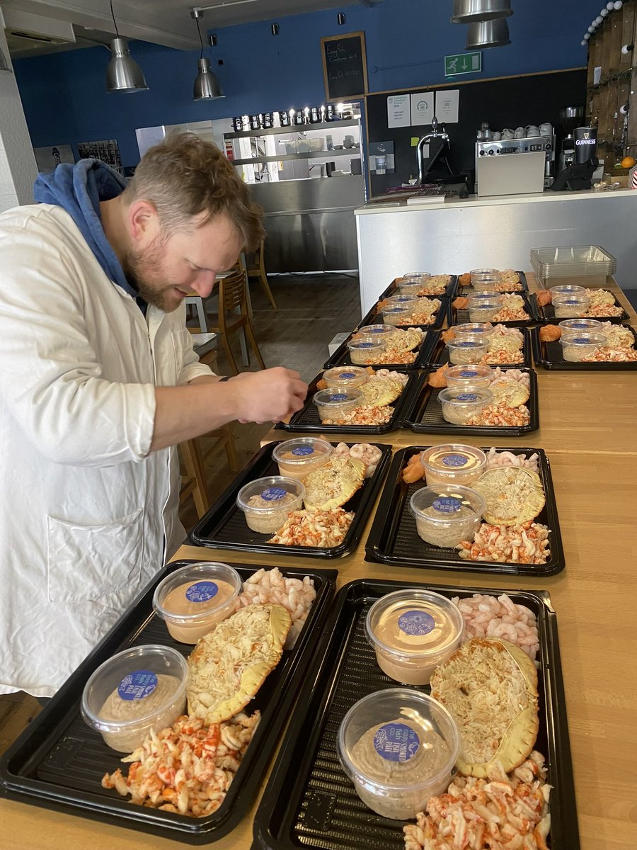 The Easy Fish Co. tweet media