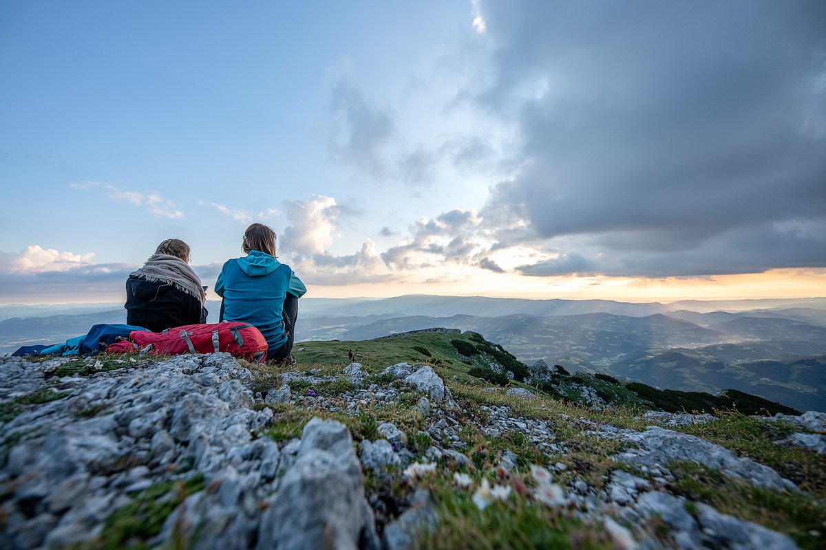 VisitGeopark's tweet photo. We are very honoured and pleased that we have been shortlisted for the 2024 Green Pioneer Competition.
https://t.co/6BJWiTWYOZ
Congratulations to the winners.

#visitgeoparkkarawanken #GreenPioneerofSmartTourism 

📸@UroshGrabner https://t.co/9z8XOV6GoH