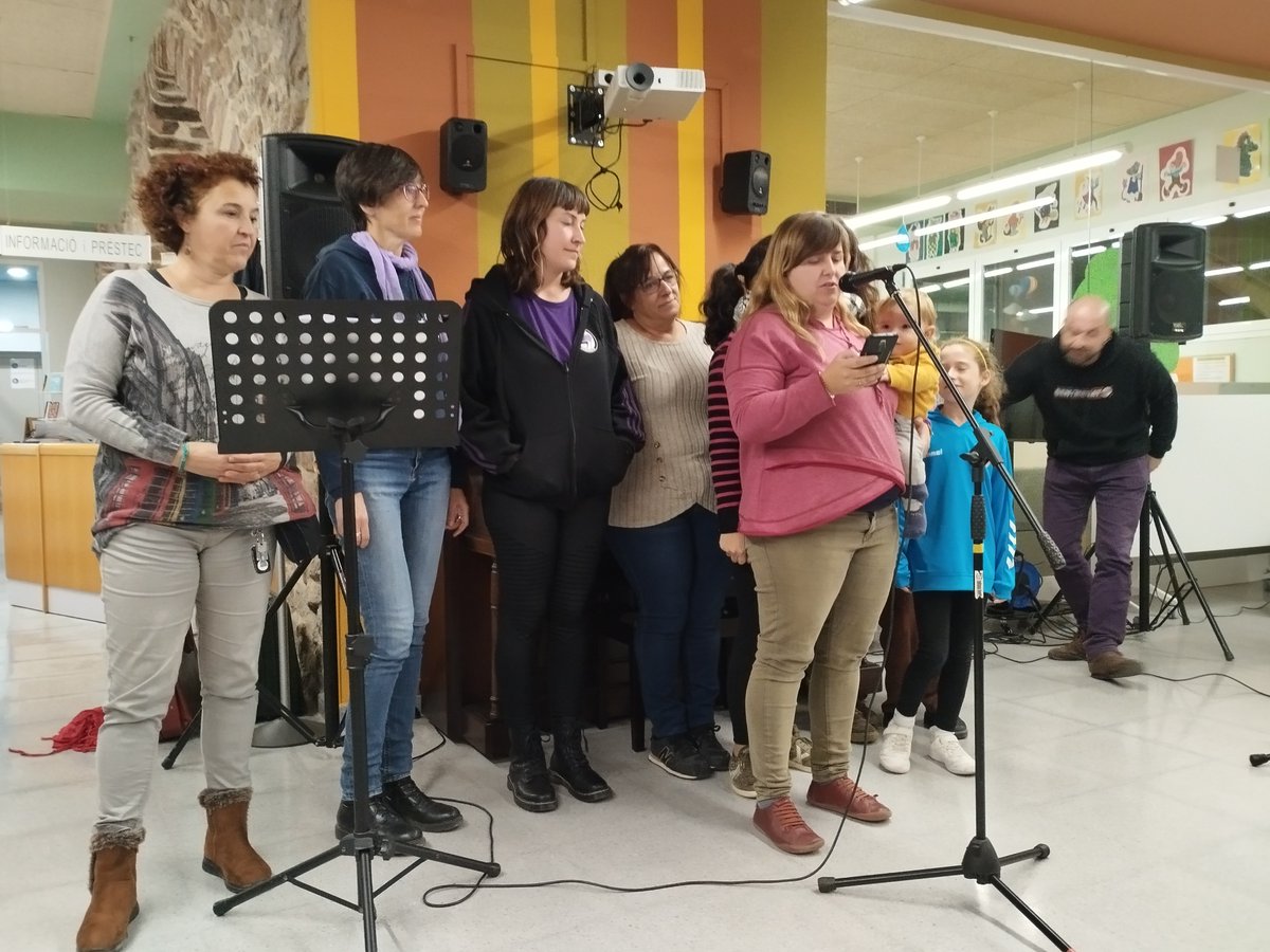 BibliotecaSentmenat tweet media