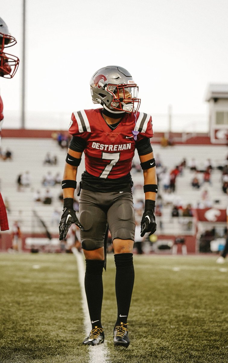 Sr szn
hudl.com/v/2Mf89E