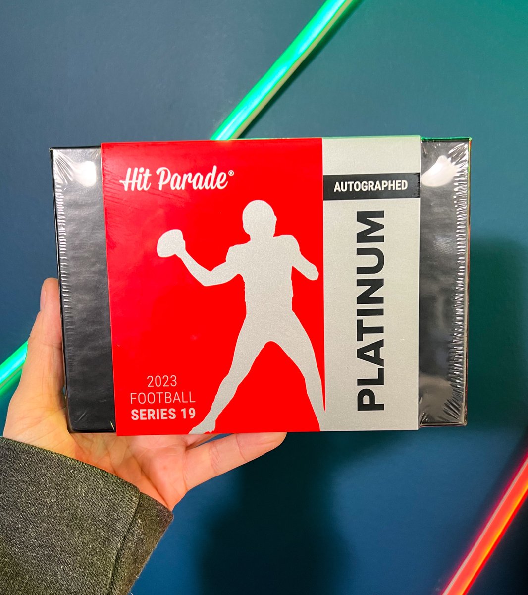 hpcollect's tweet image. 🚨GIVEAWAY 🚨

We’re giving away this box (one guaranteed autograph card) to one person!

To enter:
• Follow us
• Like this post
• RT this post 

Winner will be selected 12/6/23!