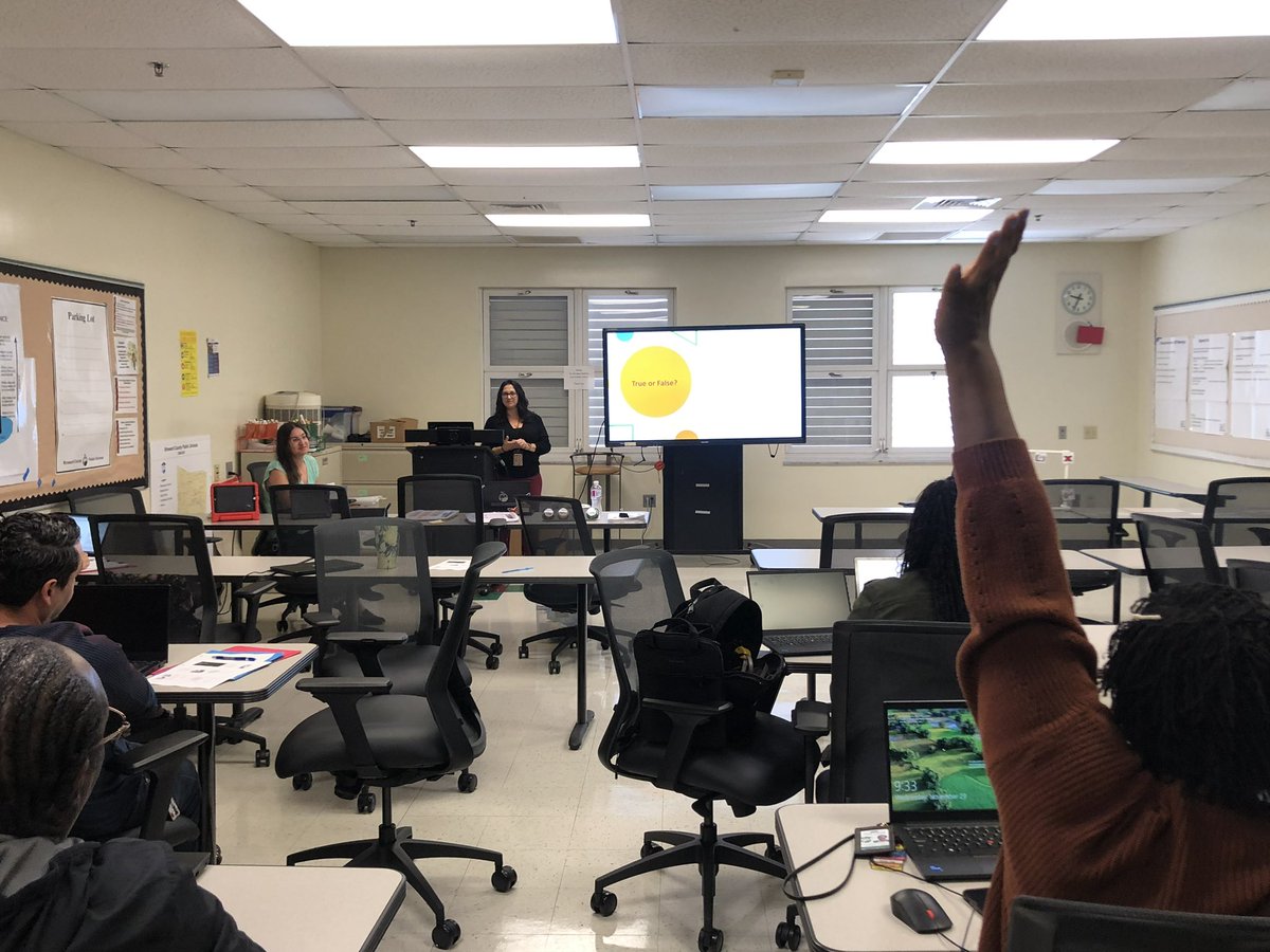 acostacastro10's tweet photo. Our amazing @ESEbroward AT Team provided training to our District Behavior Techs on the use of communication devices in the educational setting! #BehaviorCrew https://t.co/Txvy9DgVqA