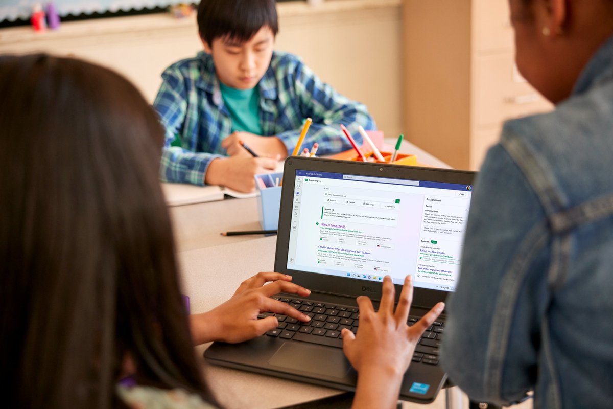 em_gray2's tweet image. Something exciting is brewing in the world of #SearchProgress and #SearchCoach...  it may involve lesson plans, and it may also involve the incredible team at the Digital Inquiry Group @SHEG_Stanford. Want early access? Message me for more info! #MIEExpert #InformationLiteracy