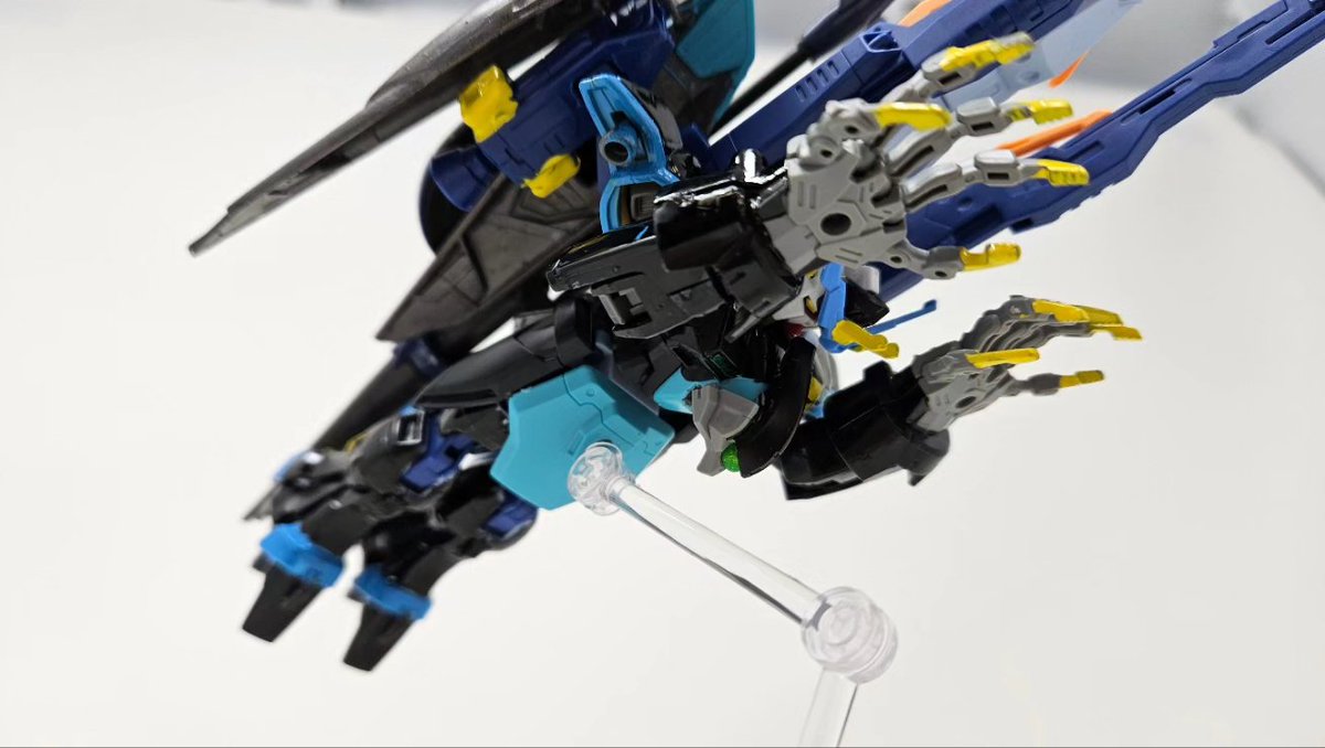 BuildUpHobby's tweet image. Kitbashing is the endless well! Local Builder @amateurcreationz has some of the most clever &amp;amp; colorful bashes around!

     Awesome color schemes, even keeping the transformation process in mind! 

   Thanks for Building with us!

#g_bm #GUNDAMBUILDMETAVERSE