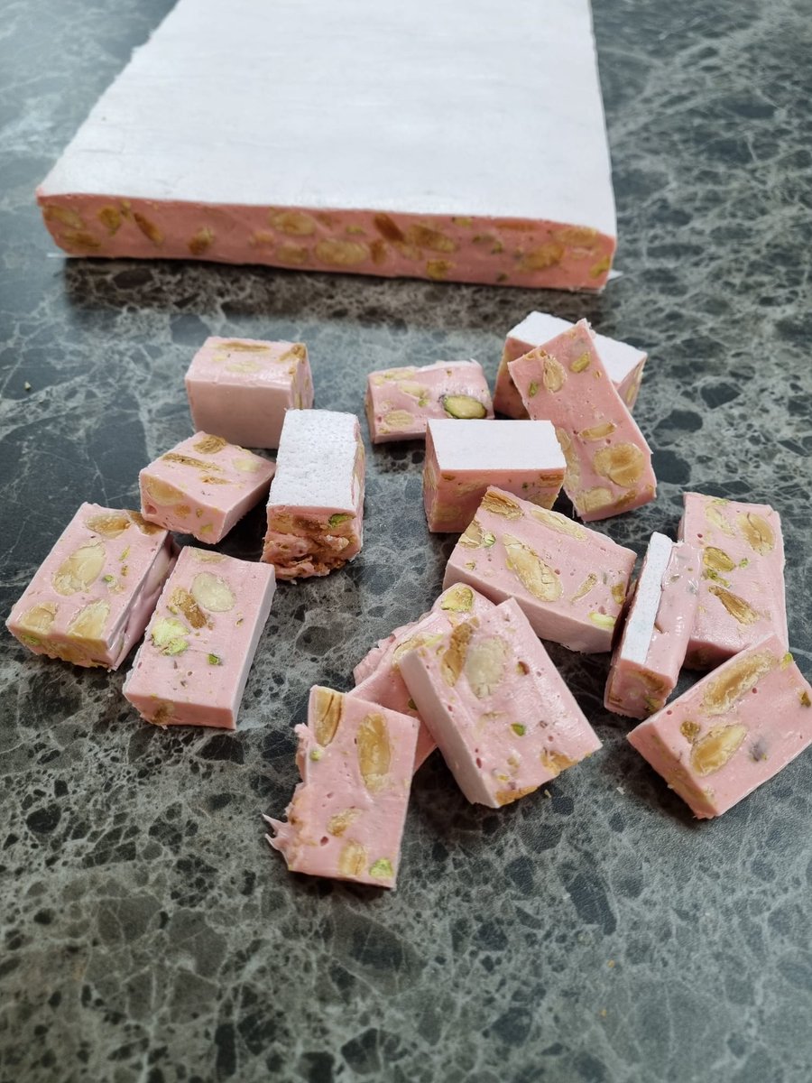 Made in our demo kitchen! Toasted pistachio and almond nougat in our wonderfully versatile Telme Ribot T multifunctional machine. It blends, mixes, whips, cuts, minces, kneads, heats, cooks, maintains, tempers, pasteurizes, cools, chills and freezes food products! What a star⭐️