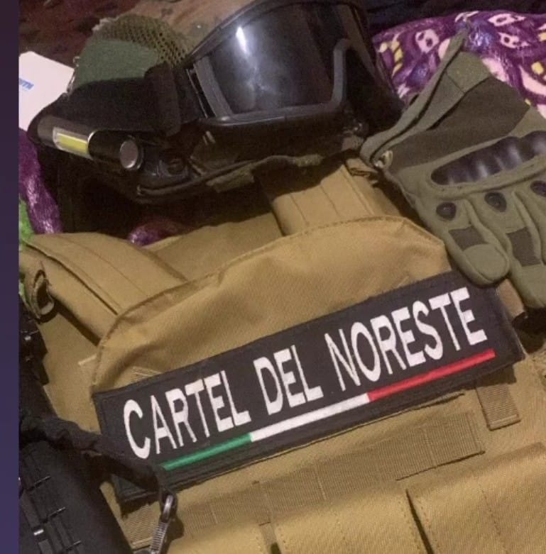 Tania_aguilarcr's tweet photo. Detienen a César Alejandro, alias "El Tartas", señalado como presunto jefe de plaza del Cártel del Noreste en Nuevo Laredo, Tamaulipas. https://t.co/Lh47oqAYPp