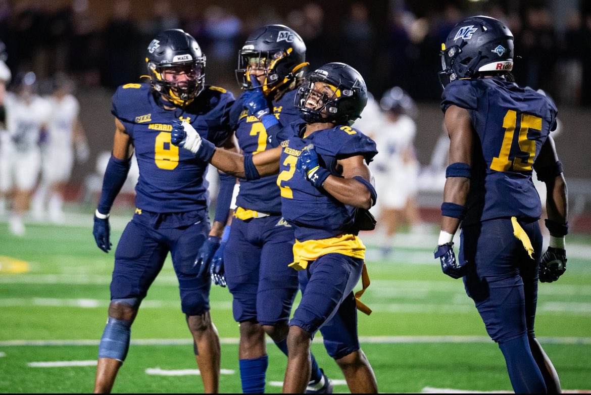 jcannon_2's tweet photo. After a great conversation with @CoachSchell_ and @CoachGennettiMC I am beyond blessed to receive my 5th D1 Offer from @Merrimack_FB @CoachDanCurran @CoachGeeWhite https://t.co/2lQq202Wgt