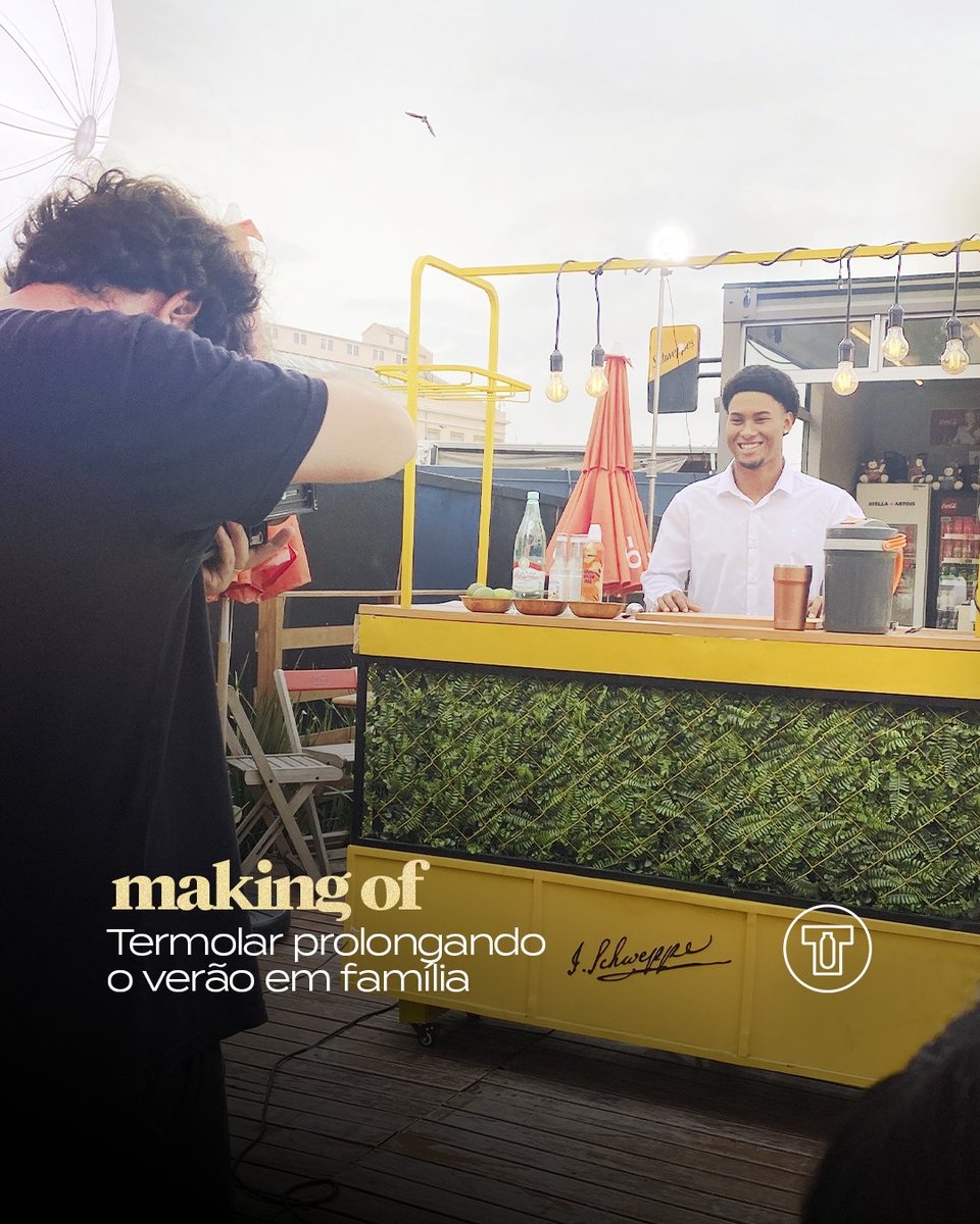 Gampi's tweet photo. Conectar-se com a vida de cada um é essencial. O #teamgampi, em parceria com a Termolar, traz um sneak peek da nossa última produção: um vídeo receita com a jarra Fliptop, ideal para o verão! 🌿🍋 #Termolar #ProlongandoOSVerões https://t.co/svalbR9Syp