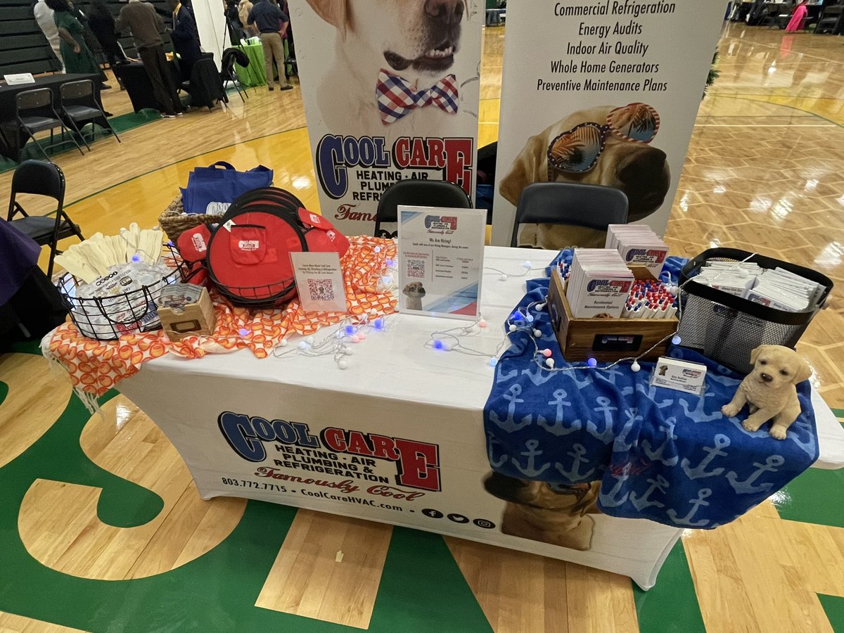KatyRenfroe's tweet photo. We are at @cajohnsonhs today for their College &amp; Career Fair! If you are looking for a new opportunity, check us out! We’re hiring for:

🔹Commercial HVAC Service Technician
🔺HVAC Installer
🔹HVAC Service Technician
🔺Journeyman Plumber

Apply today at https://t.co/2NJCeY2Wkt! https://t.co/kgevrKeHjH
