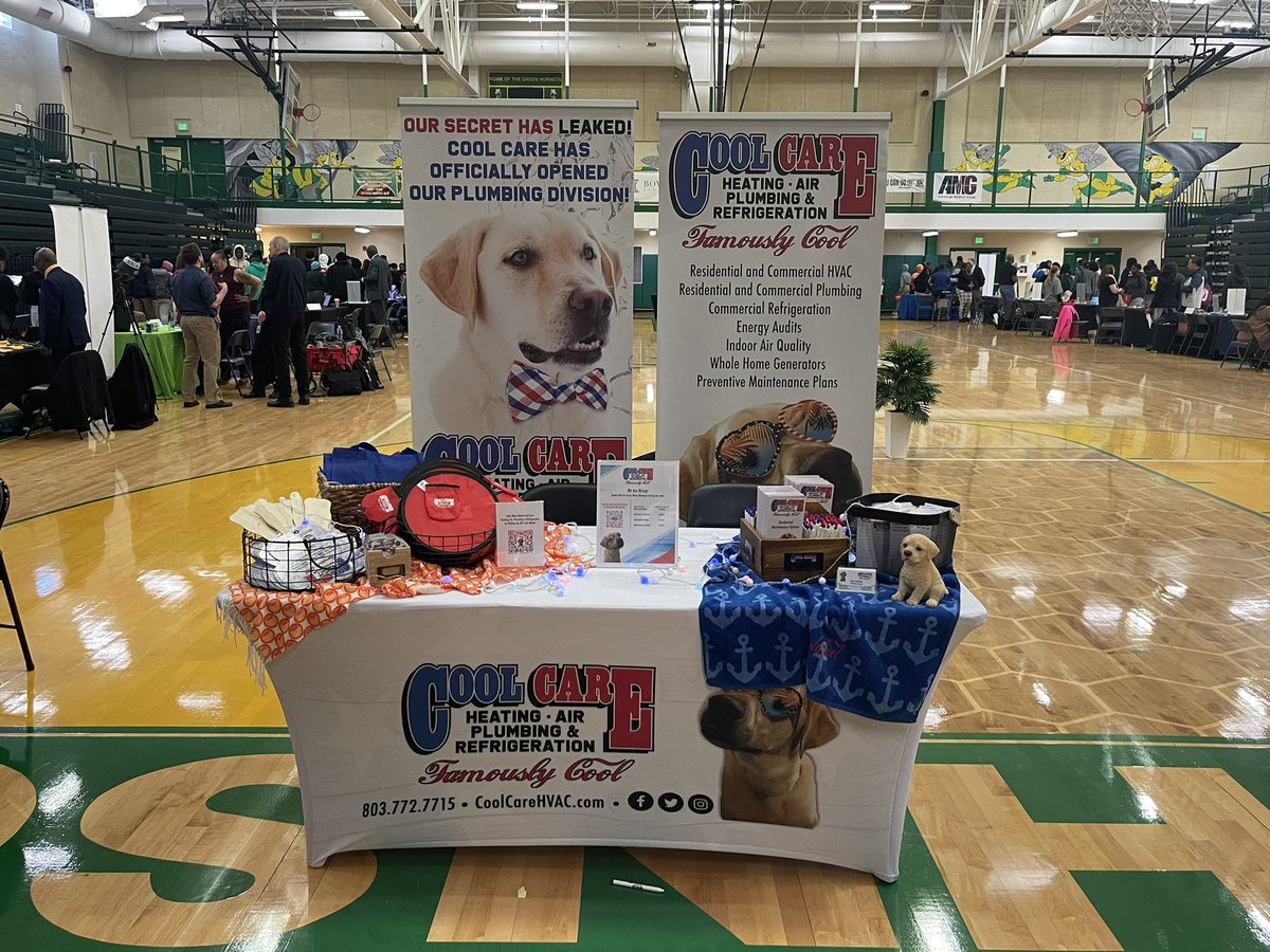 KatyRenfroe's tweet photo. We are at @cajohnsonhs today for their College &amp; Career Fair! If you are looking for a new opportunity, check us out! We’re hiring for:

🔹Commercial HVAC Service Technician
🔺HVAC Installer
🔹HVAC Service Technician
🔺Journeyman Plumber

Apply today at https://t.co/2NJCeY2Wkt! https://t.co/kgevrKeHjH