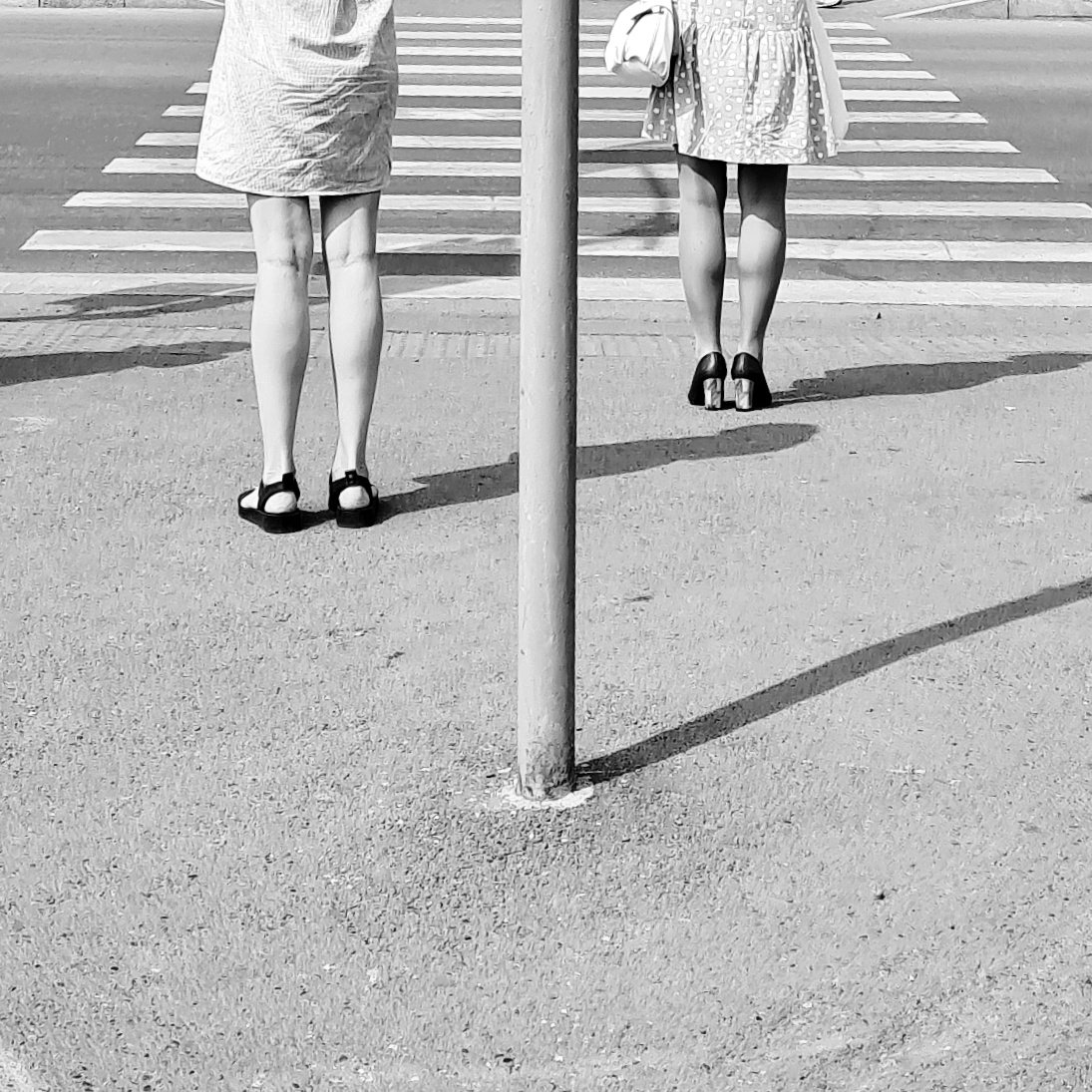 vzletkaguy's tweet photo. #streetphotography #bnw #fujifilm #blackandwhite https://t.co/9gESLkFxEO