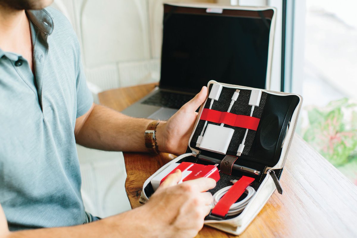 twelvesouth's tweet photo. Get organized for holiday travels with #BookBook #CaddySack ✈️ "I love having something to store all of my charging cords and adapters, and the case looks awesome!" Shop now at #TwelveSouth https://t.co/kEhdjWoaPc https://t.co/61TiuwZ91C