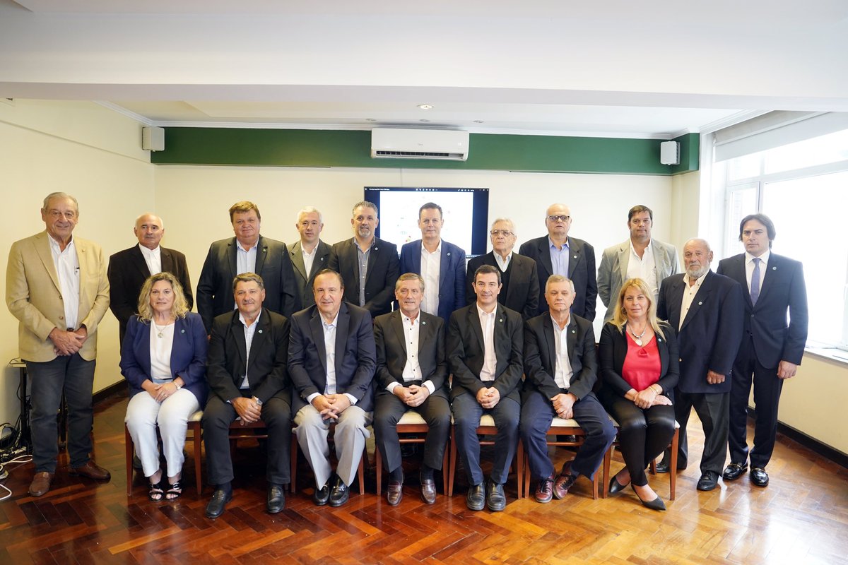 CONINAGRO's tweet image. En coninagro.org.ar conocé cómo quedó conformada la lista de autoridades que preside Elbio Laucirica y el Consejo de Administración de la entidad. 

#SomosConinagro 🚜🇦🇷