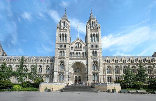 RoyalMicroSoc's tweet photo. Don't forget to register for @SocEMTech SEMT One-Day Meeting, taking place 13 Dec @NHM_London 

Join this great forum for ideas on techniques and applications in #microscopy!

https://t.co/84broGxHta https://t.co/7r3M5vIIj6