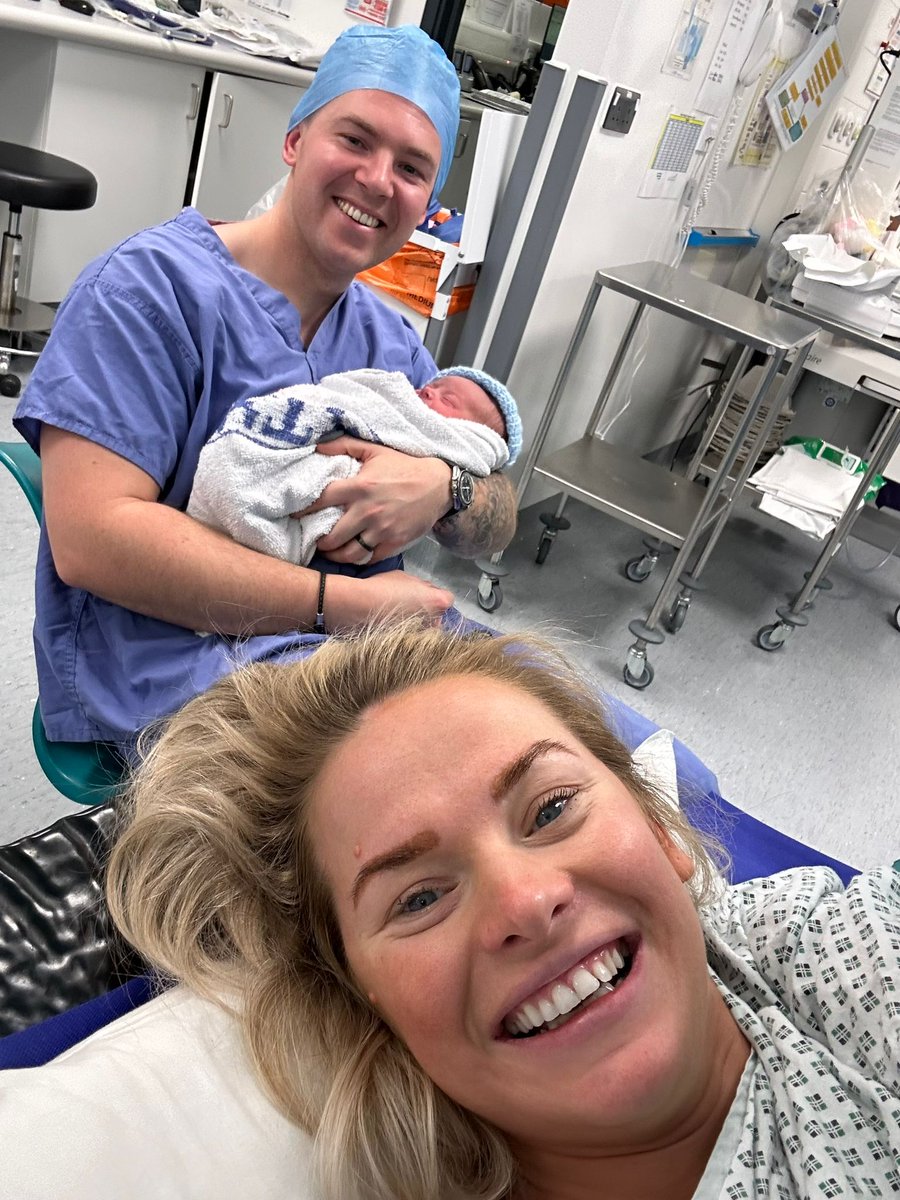 Just a quick update from our baby bubble to say our little King arrived loud &amp; dramatically (not like his mum at all 🙊) on 22/11. Rex Otto Cummins has got us all under his spell 🖤🦖