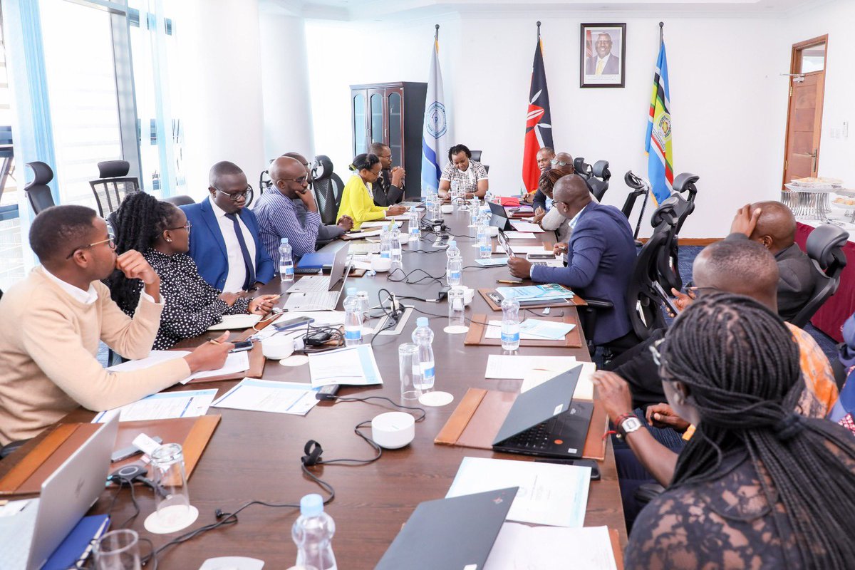 A great discussion with the Zambian delegation on the status of #dataprotection in Kenya and Africa. 

As an Office, we look forward to such and more engagements that would ultimately improve service delivery to the people of Kenya.