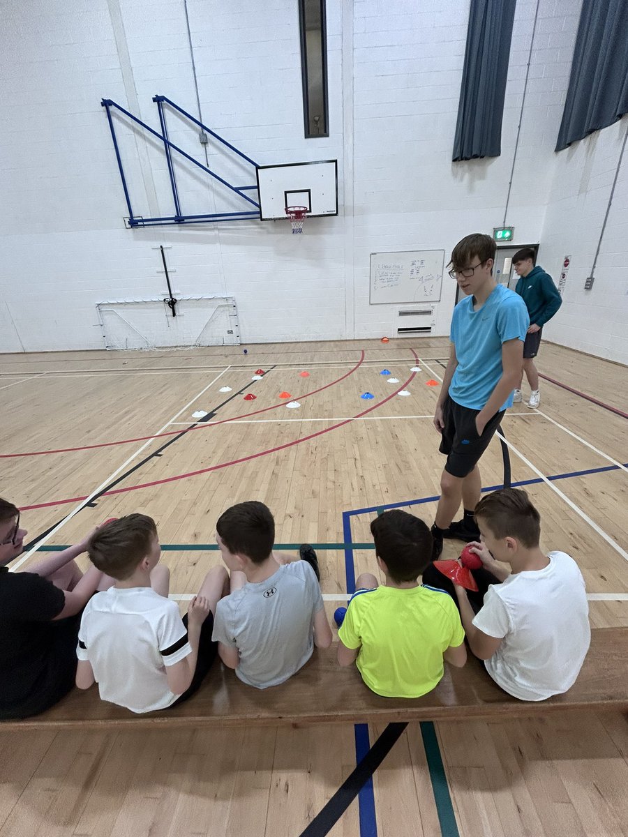 MissStirlingPE's tweet photo. What an incredible afternoon🤩🤩. Massive well done to the S1 classes that took part in our Boccia workshops this afternoon. I am so impressed by the effort and enthusiasm shown throughout🥰✨🌟 @SDS_sport @ASC_Lisa @BraesHigh @ForthValleyDS #sdsweek https://t.co/phHnyG4lLE