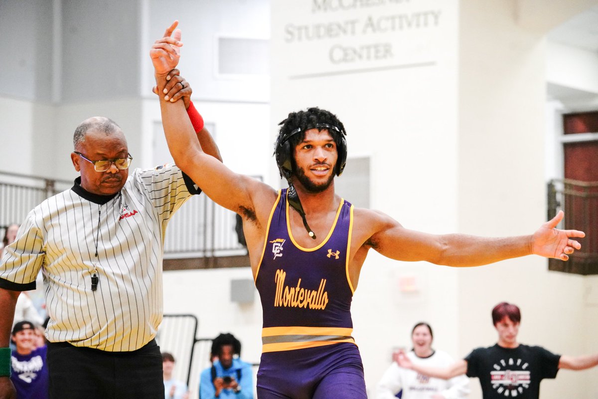 MontevalloW's tweet photo. A couple 📸 from our first home match, and home win in history. 

The Montevallo Falcons wrestling team will be back in action THIS Friday @ Limestone! https://t.co/d9JzwE83ur