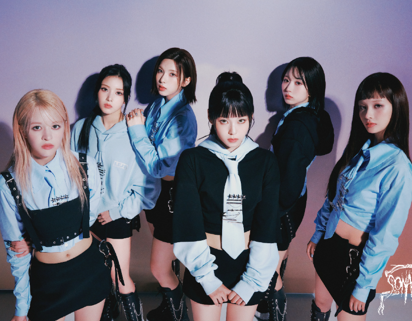 AboutMusicYT's tweet photo. NMIXX in new concept photos for their upcoming release. https://t.co/K400cXA8Wc