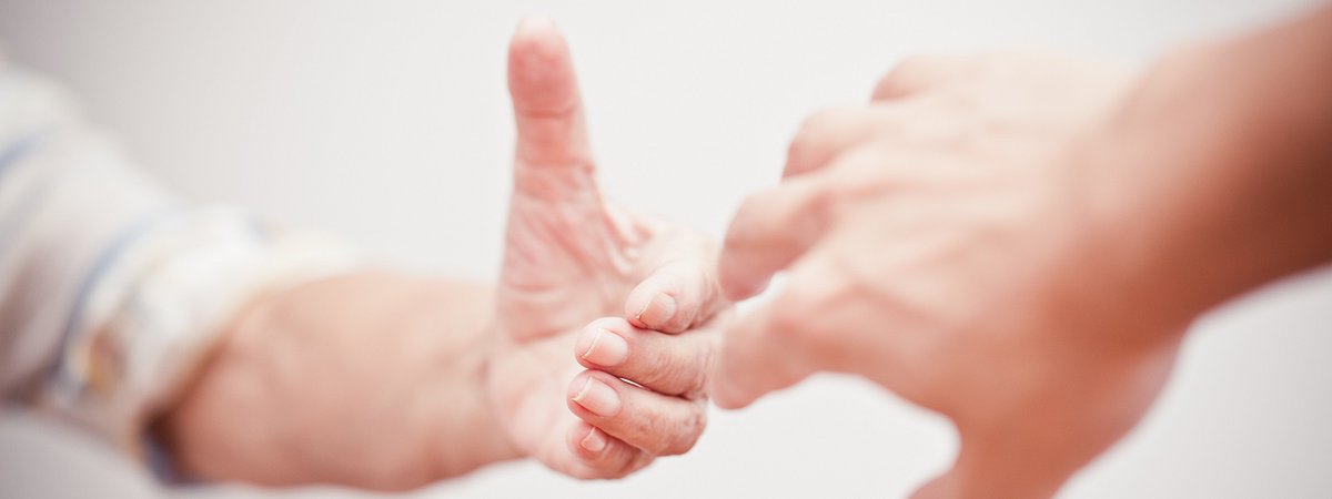 UniStrathNews's tweet photo. Strathclyde researchers are seeking to gather personal stories from Scotland's 800,000 unpaid carers to give them a voice in policymaking decisions. https://t.co/KtbvdywWHN https://t.co/5U1ax5Zpph