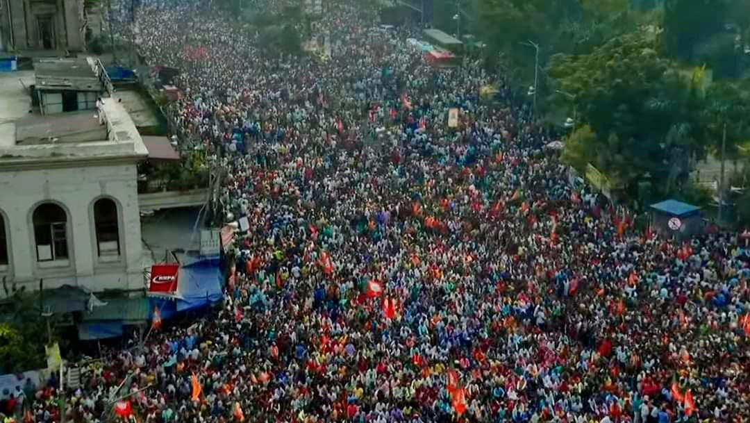 SOMAPYNE1's tweet photo. আজ 29/11/2023, বুধবার ধর্মতলায় ভিক্টোরিয়া হাউসের সামনে বঞ্চিতদের নিয়ে 'কলকাতা চলো' অভিযানের প্রতিবাদ সভার কিছু মূহুর্ত।
#BonchitoderPaseBJP https://t.co/hhPMQUbYVO