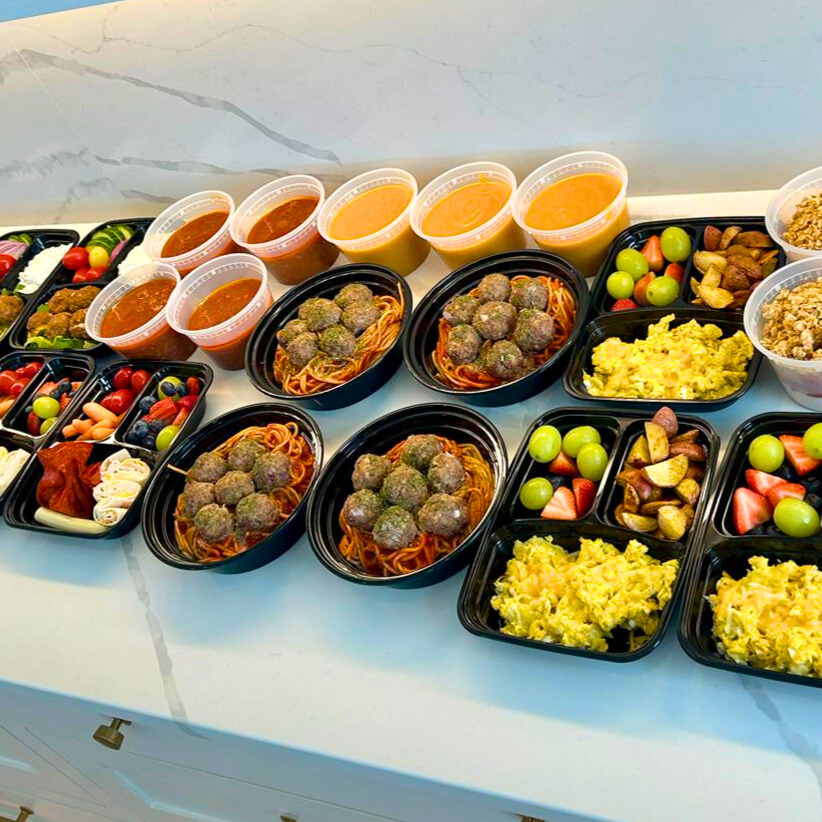 FriendThatCooks's tweet photo. With Friend That Cooks, you will always have homemade, flavorful meals ready to be enjoyed! 🔥😋 #PersonalChefs #MealPrep #HomeCookingMagic https://t.co/I4aHqZpC84