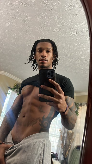 🕸️🪼 https://t.co/xAZmHhBC8T