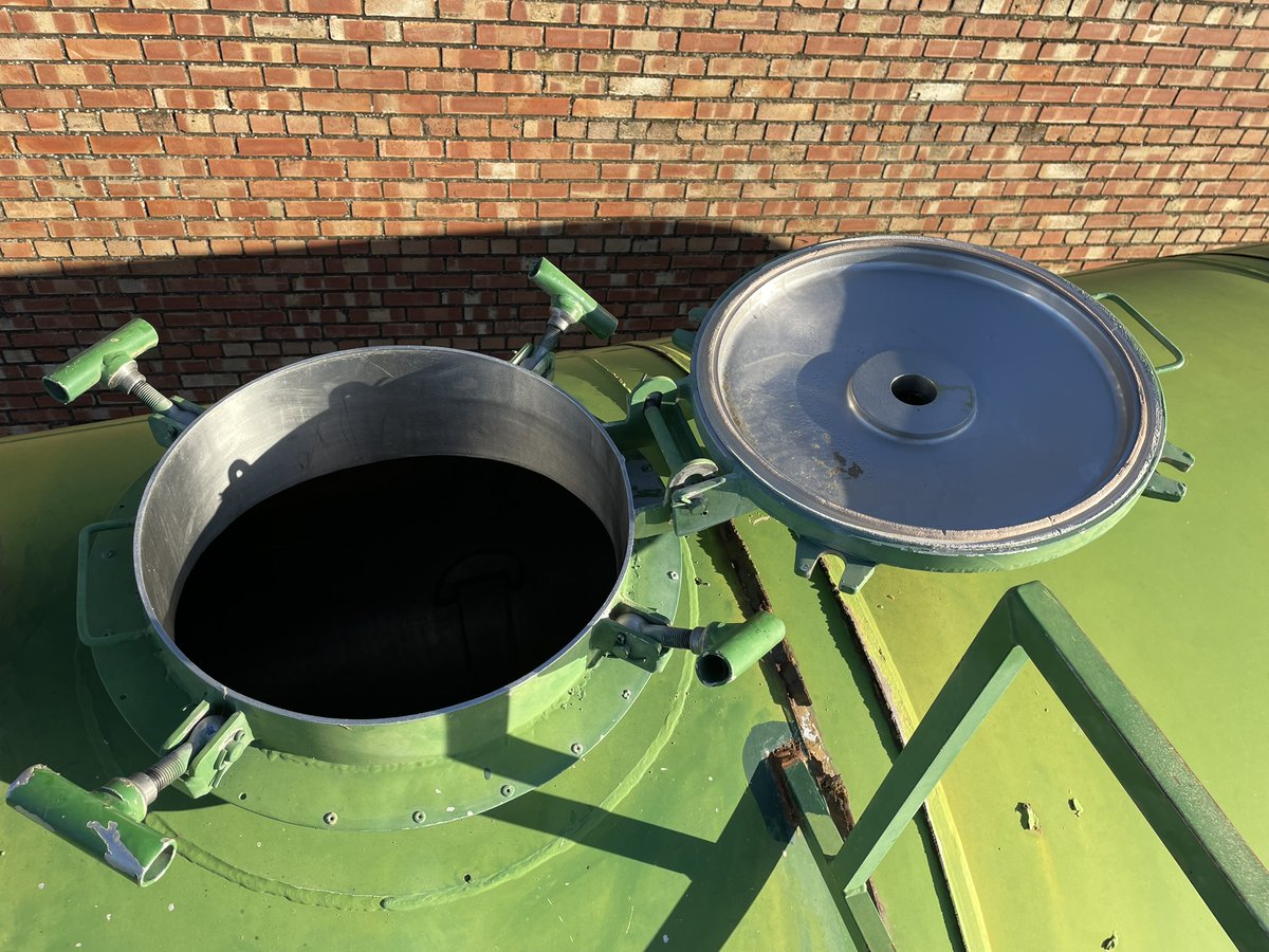 Rhcrawfords's tweet photo. ⭐️⭐️FOR SALE ⭐️⭐️
Bailey Water Bowser
12,500 ltr capacity
Stainless Steel Tank
Honda 3" electric start water pump
Rear locker box
Super singles tyres
Hydraulic brakes
Spring suspension
https://t.co/oSZ42ooq7j https://t.co/72tXz85zGB