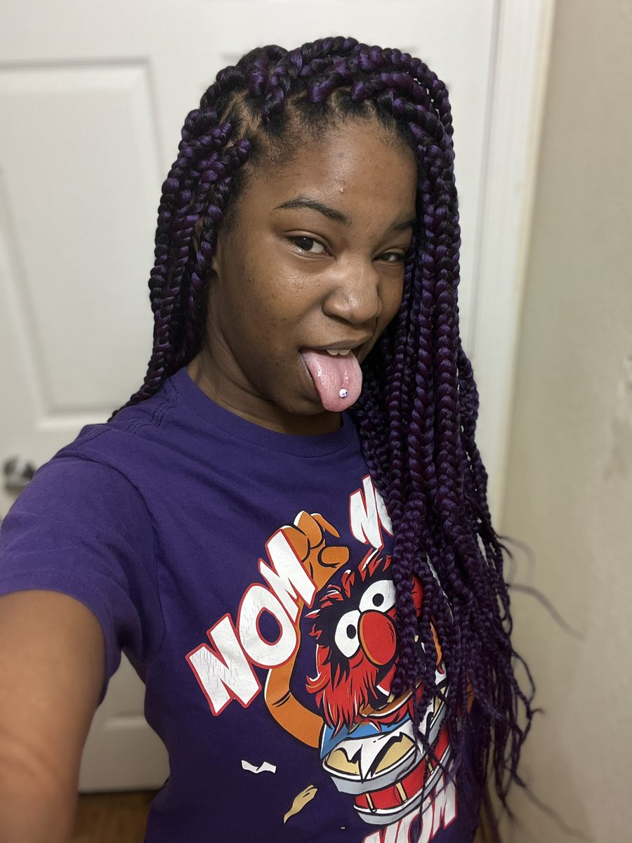 splashtown92's tweet photo. Women Crush Wednesday

height          : 5’5”
weight         : 120lbs
shoe size    : 8
pronouns   : She/Her
smoke         : 👍🏾
drink            : 🤏🏾
tattoos        : 1️⃣
piercings    : 3️⃣
fav color     : ❤️
zodiac sign: ♏️; the November☝🏾

ℹ️ Click the link in my bio to subscribe https://t.co/VKOiIKxjsO