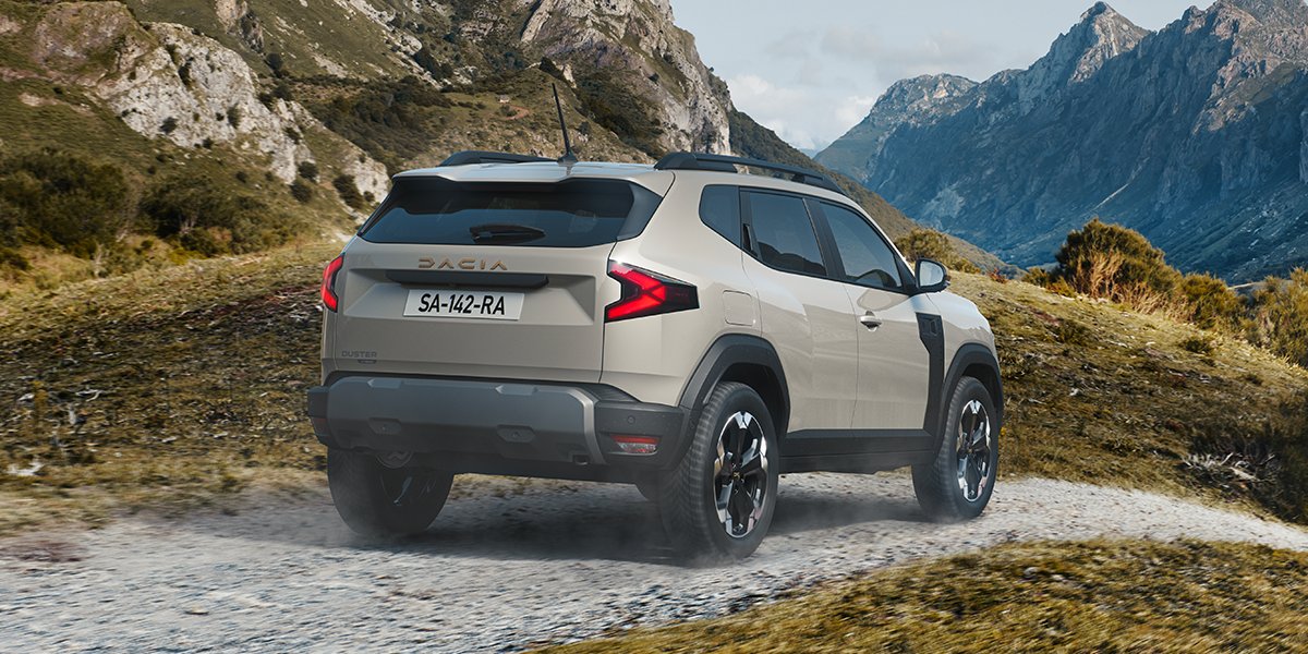 renaultgroup's tweet photo. #Dacia presents the All-New #DaciaDuster, the icon encapsulating everything the brand stands for: Robust and Outdoor, Essential but Cool, and Eco-Smart. All new except for what matters most: Duster is still the family SUV providing the best value for money of its category! #4x4 #FullHybrid
Full details: https://t.co/fzOHmSFiag