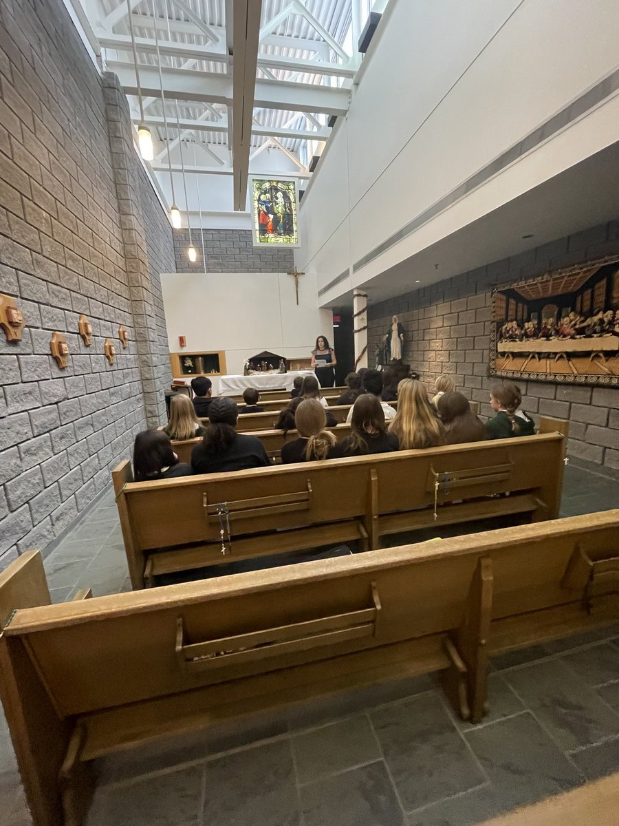 École secondaire catholique E.J. Lajeunesse tweet media