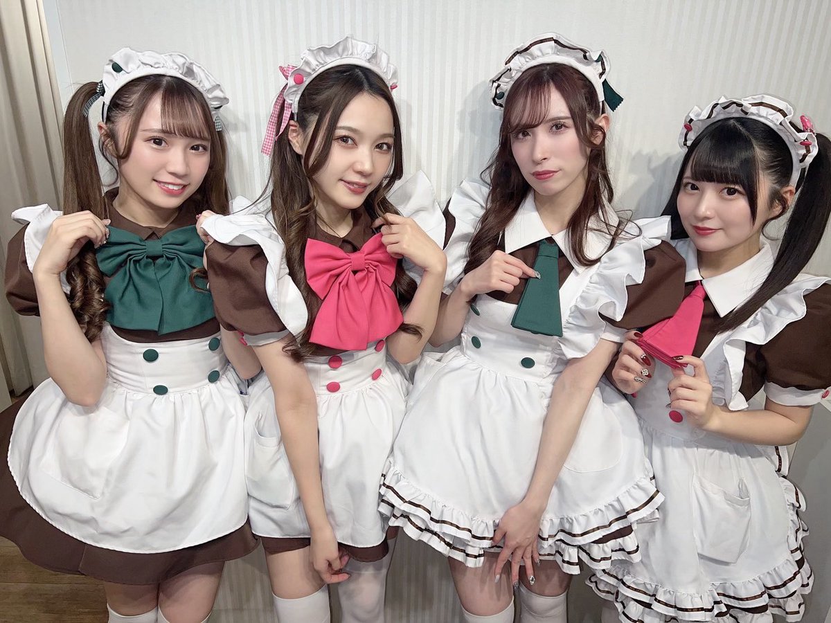 maid_ayu's tweet photo. 🎀あゆめろかしちリボン交換お給仕🎀
沢山のご帰宅ありがとうございました💙🩷💚💛とっっても楽しかった！！イベントできてよかったー！！！！！みんなも楽しんでくれてたのが伝わって大満足な1日でした♡OPも沢山ありがとう🫶🏻 https://t.co/IZUR2wdFOr