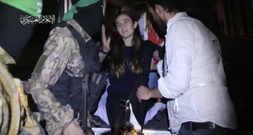 1b2_r's tweet photo. @jacksonhinkle for some reason they seem really loving Hamas fighters 🤍 https://t.co/E3AARicxTi