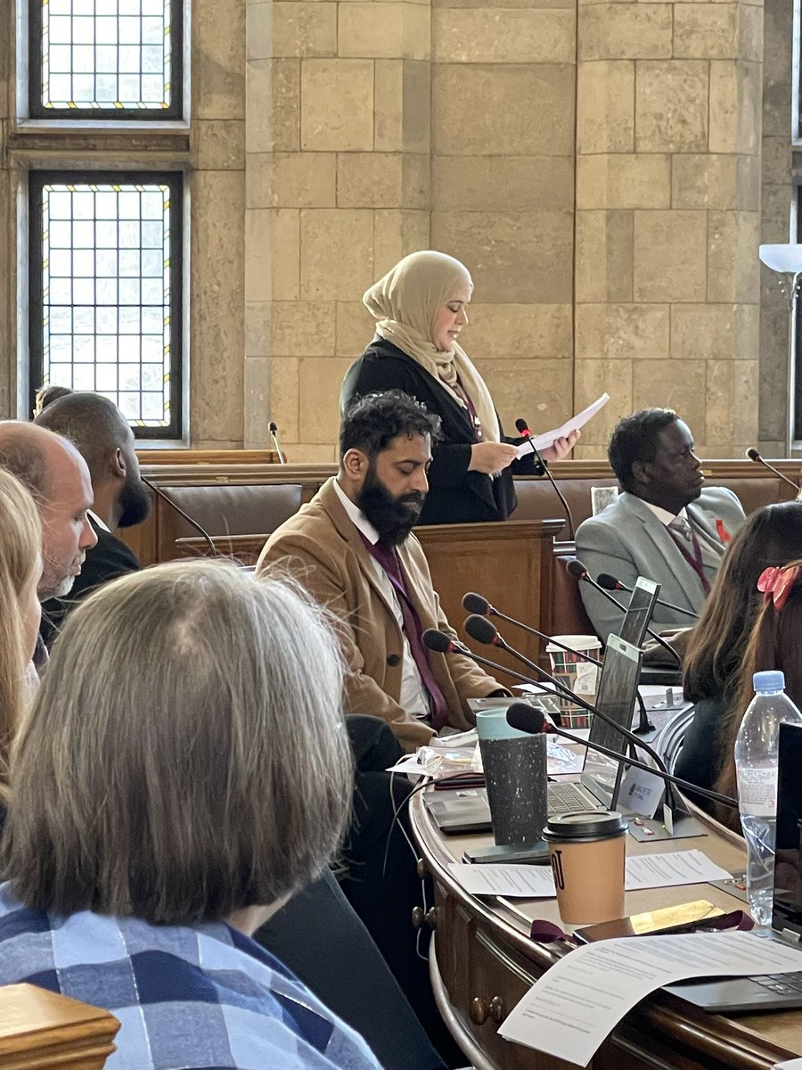 Moving speech by <a href="/AmnaAbdul1983/">Amna</a>  on <a href="/ManCityCouncil/">Manchester City Council</a> cross party <a href="/McrLabour/">Manchester Labour 🐝</a> statement on #Gaza