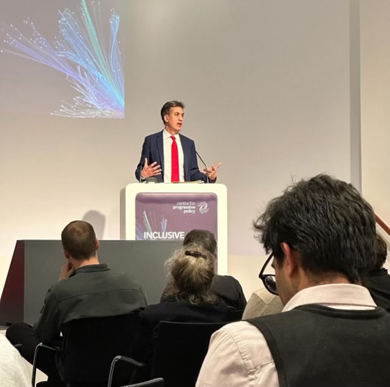 Interesting insights from the @CentreProPolicy Inclusive Growth Conference 2023, with key note speaker @Ed_Miliband. Great to see broad agreement on devolved revenue raising for local governments and addressing longstanding productivity issues on the agenda. #IGConf23 1/