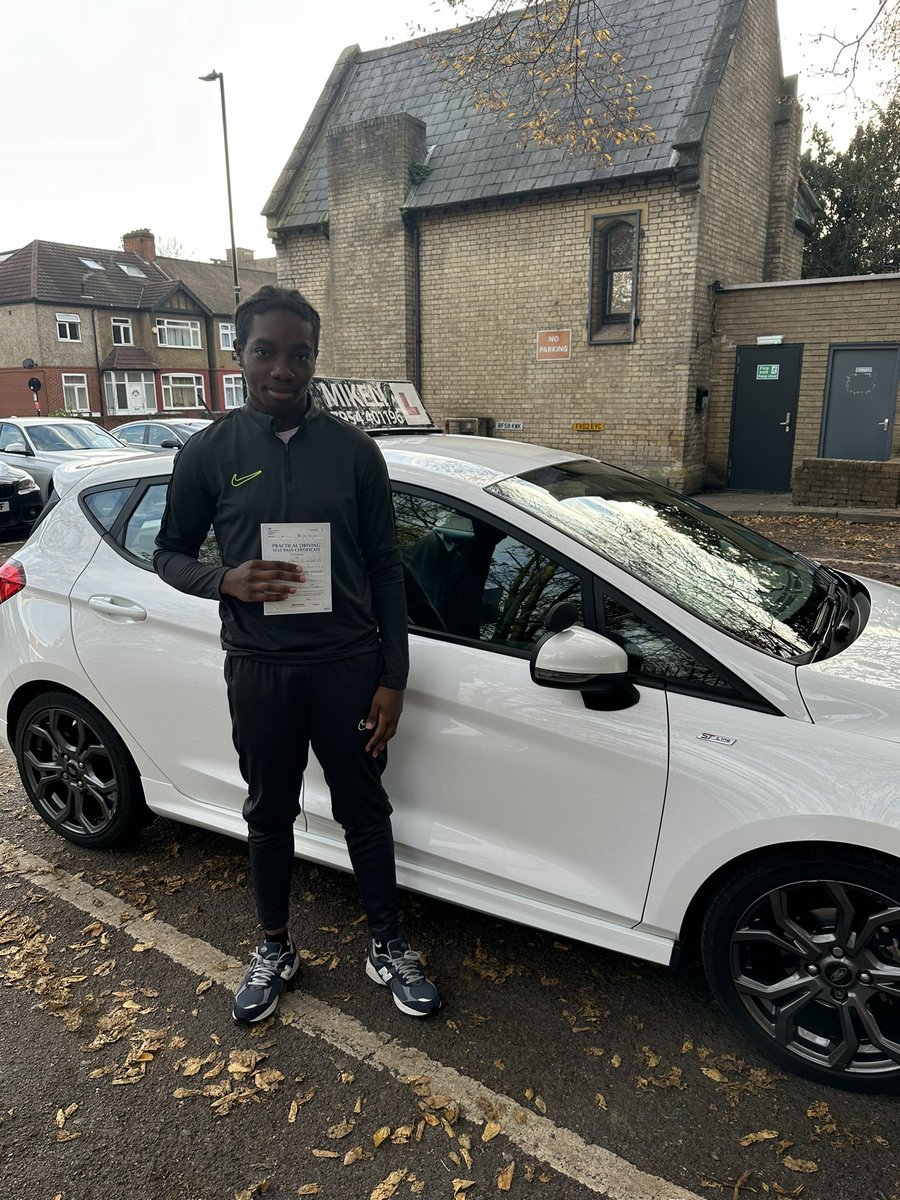Mikelidriving's tweet photo. Congratulations 🎉🥳🎊 Doryan who’s passed his practical driving test today at 1st attempt with 2 minor faults. Congratulations and wish you safe driving for life 👏👏 siblings 3/4 taught to drive?✅ looking forwards to teaching your little brother in a couple of years time 😊 https://t.co/y55vMVLjpv
