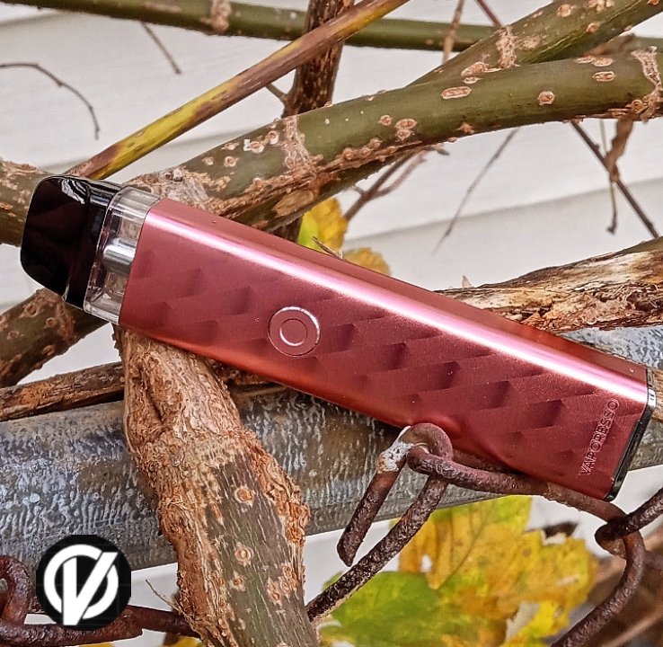 ElizabethS86476's tweet photo. The XROS 3 in Peach Pink! It's freezing out, stay warm everyone!🥶 Wishing everyone a happy 😊 Wednesday!
#vaporessoxros #vaporesso #peachpink #vapedaily #livelifetoitsfullest https://t.co/mzRPxSr6kw