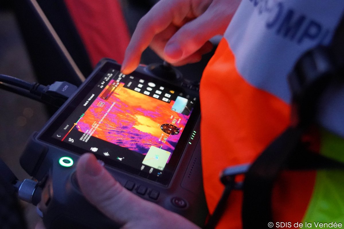 Sapeurs-pompiers de la Vendée tweet media